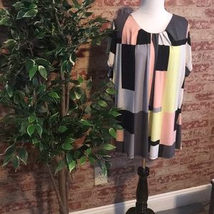 Color block Shirt with Ruched Neck